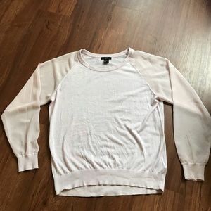 Light pink H & M sweater sz M